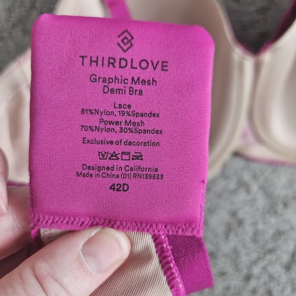 ThirdLove Graphic Mesh Demi Bra in Fuchsia Size 42D - Picture 6 of 6